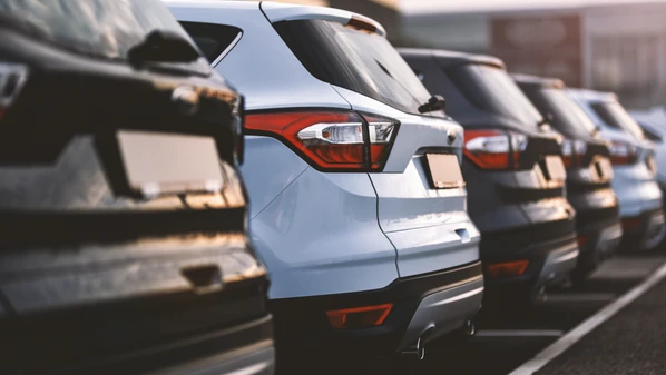 A maioria dos modelos vendidos no Brasil tem tração apenas dianteira e proposta totalmente urbana, o que não é um defeito, mas desmonta o discurso de “aventura” usado pelas montadoras