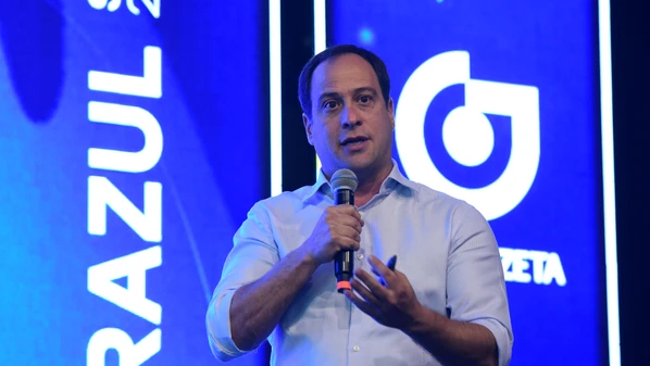 Durante o Pedra Azul Summit 2025, Paulo Marinho destacou as transformações do setor de mídia, impulsionadas pela digitalização e pelas mudanças no comportamento do público