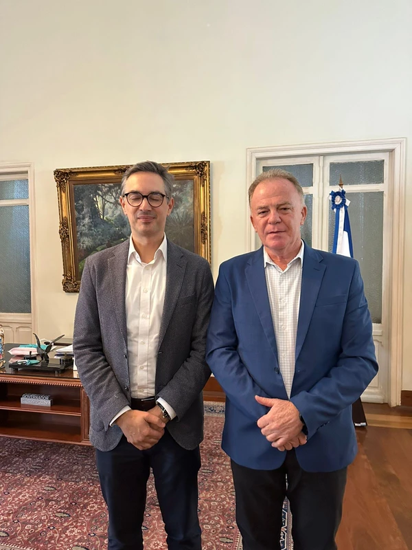 Gustavo Pimenta, presidente da Vale, com o governador Renato Casagrande