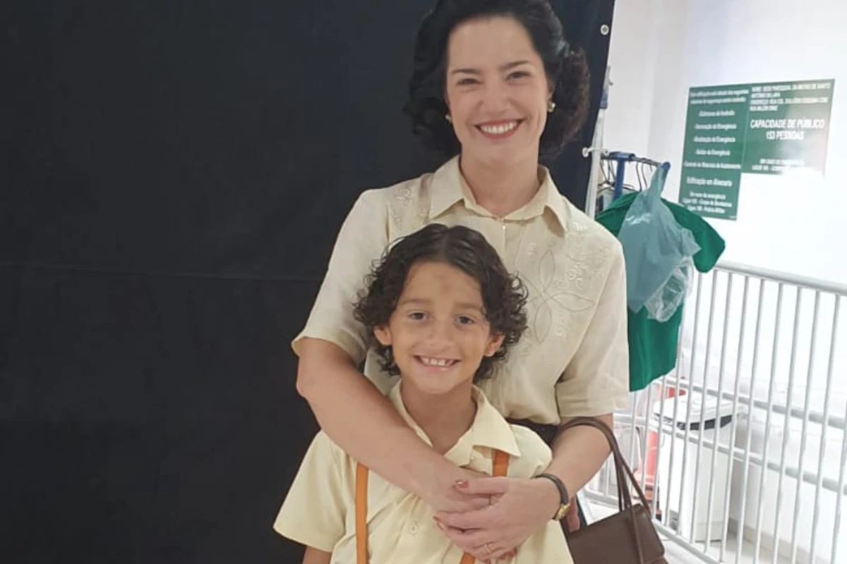 O ator capixaba Lucas Duh com a atriz Natália Lage