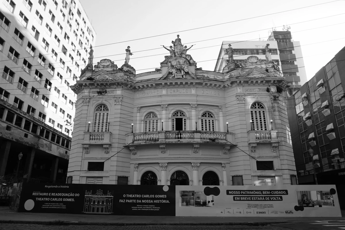 Obras de restauração do Teatro Carlos Gomes, no Centro de Vitória