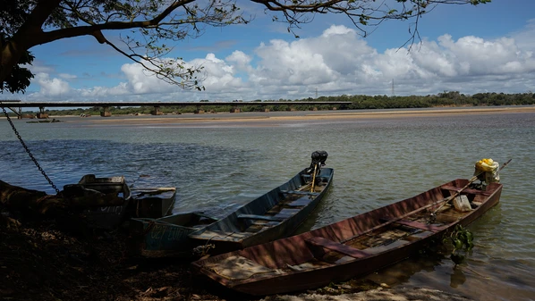 O processo de degradação do Rio Doce existe há muito mais de dez anos. O IBGE, em um relatório de 2013, definia o Rio Doce como um dos rios mais poluídos no Brasil