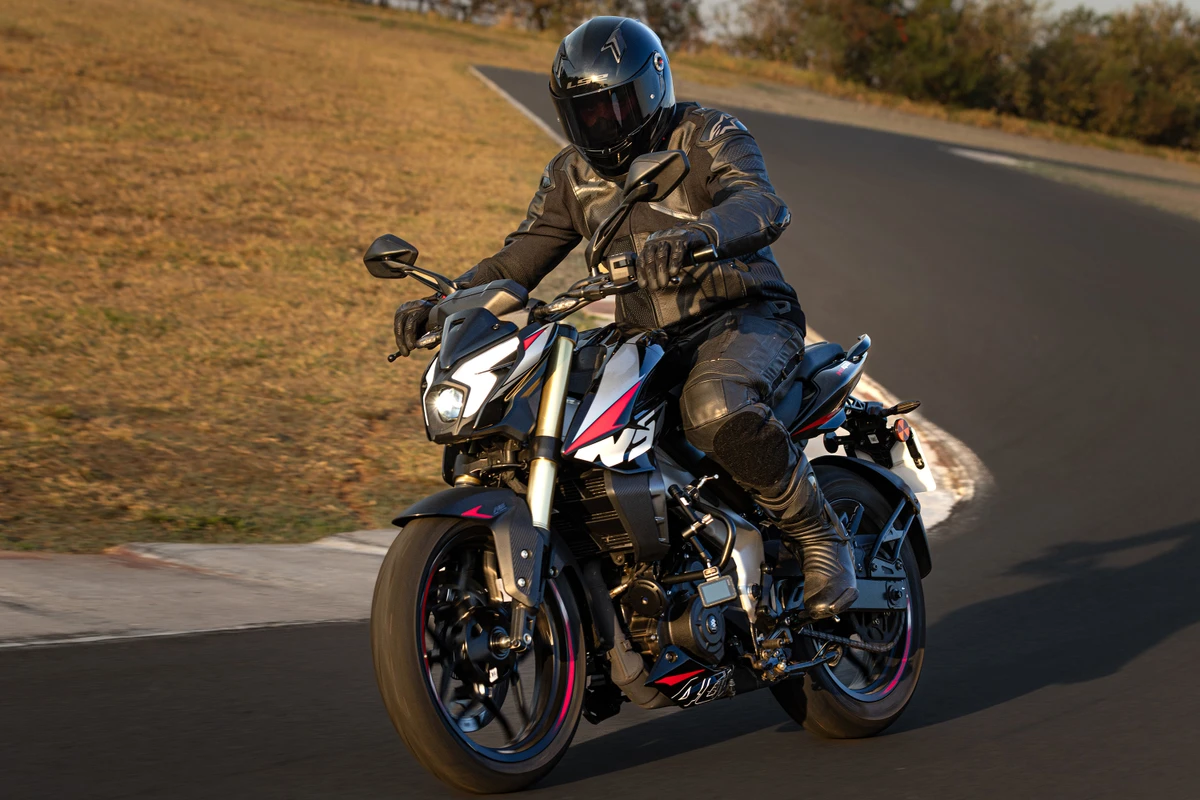  Bajaj Dominar NS400Z Bajaj Dominar NS400Z Bajaj Dominar NS400Z Bajaj Dominar NS400Z Bajaj Dominar NS400Z