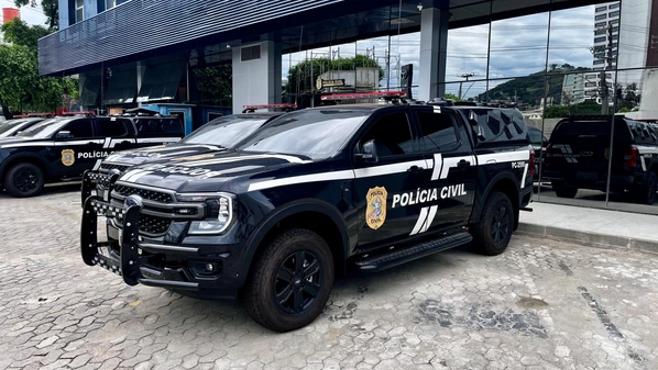 Há oportunidades para policial penal, professor, técnico-administrativo, guarda-vidas, oficial de polícia investigador, consultor legislativo, entre outros postos