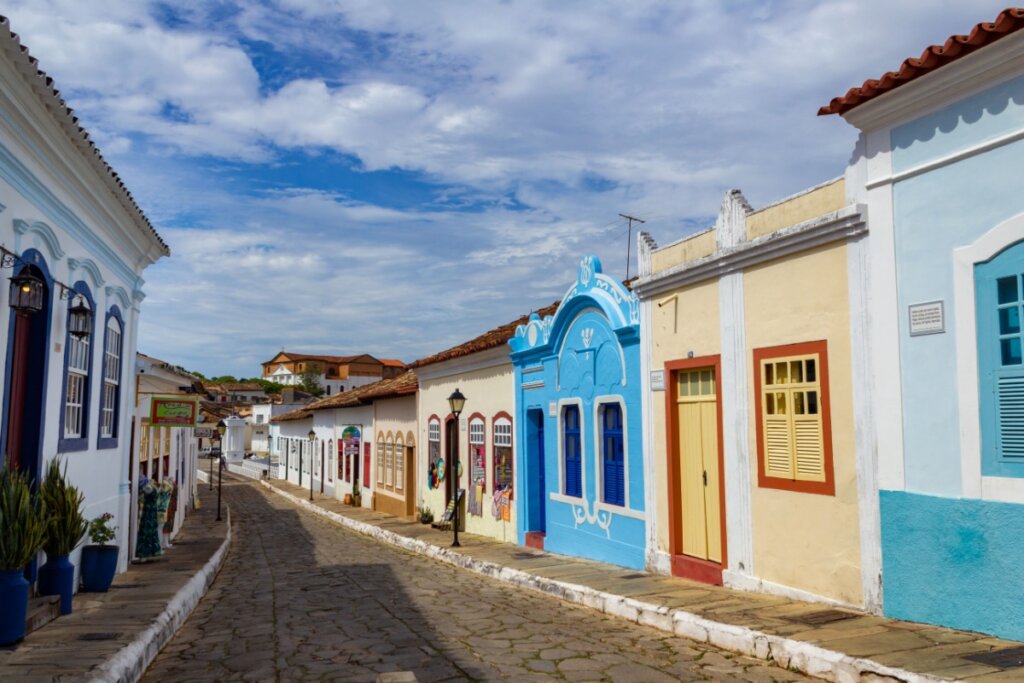 O centro histórico da cidade de Goiás mantém viva a herança colonial (Imagem: Angela_Macario | Shutterstock) 