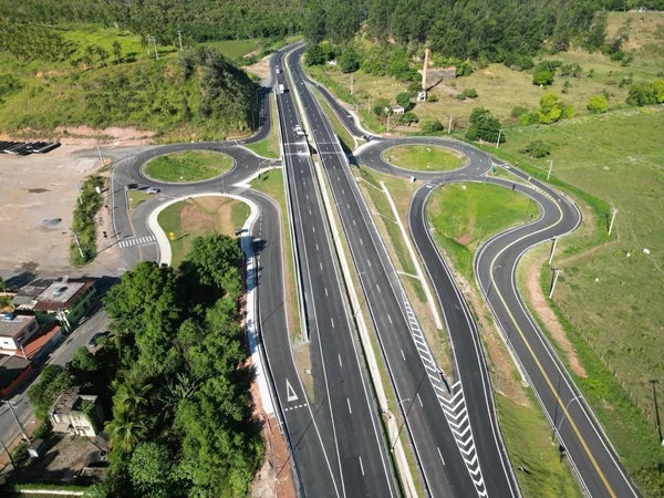 Trecho inaugurado: km 347 ao 354 (entre Guarapari e Anchieta)