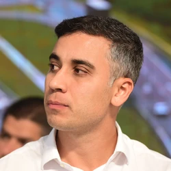 Weverson Meireles exonerou secretário que havia sido indicado pelo Podemos. A relação com a sigla azedou, embora o pedetista negue qualquer entrevero