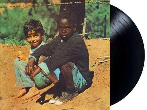 LP Clube da Esquina, álbum duplo fabricado em 1972, estará na feira por R$ 1.350
