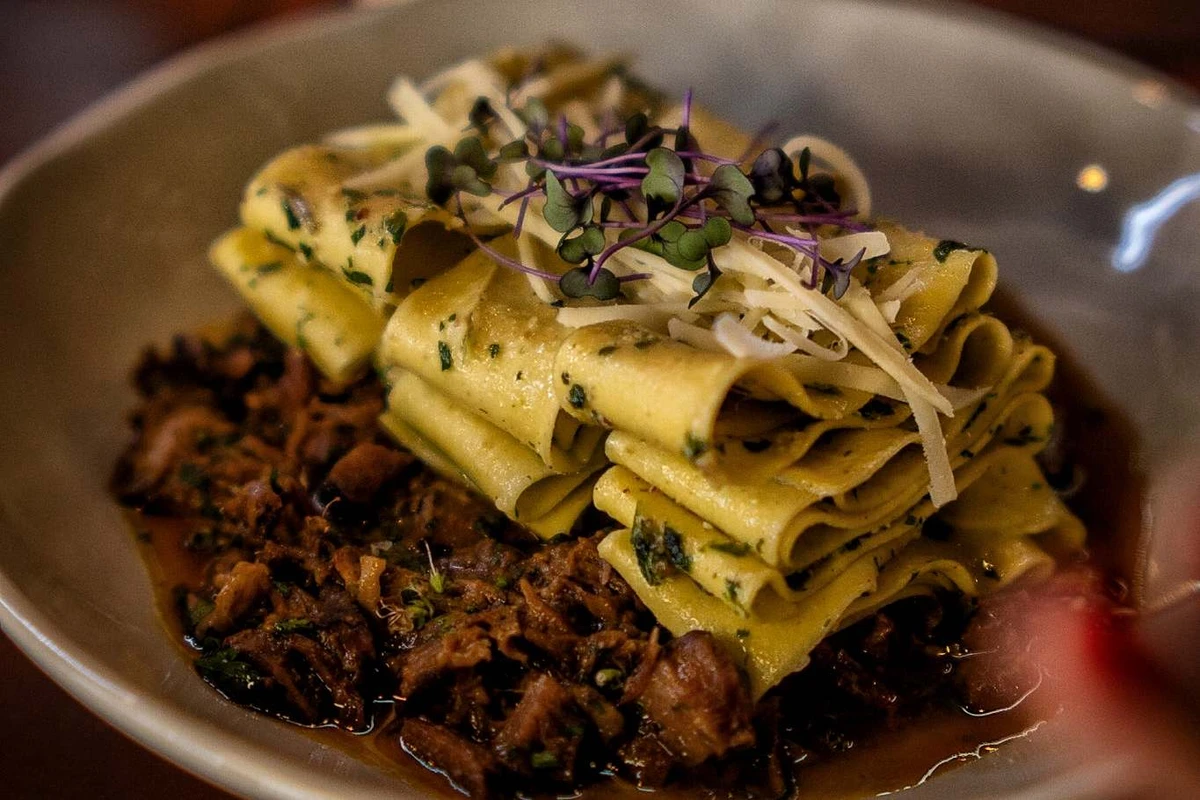 Pappardelle ao ragu de ossobuco do Unic Bistrô (R$ 87/individual) Foto por Acervo/Unic