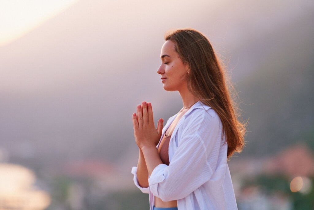 Meditar o Salmo 23 ajuda a aliviar as preocupações (Imagem: goffkein.pro | Shutterstock)