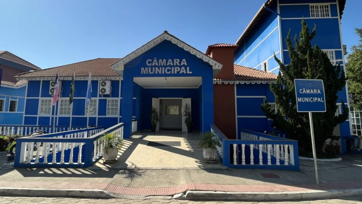  Câmara de Santa Maria de Jetibá aprovou abono de R$ 3 mil para servidores