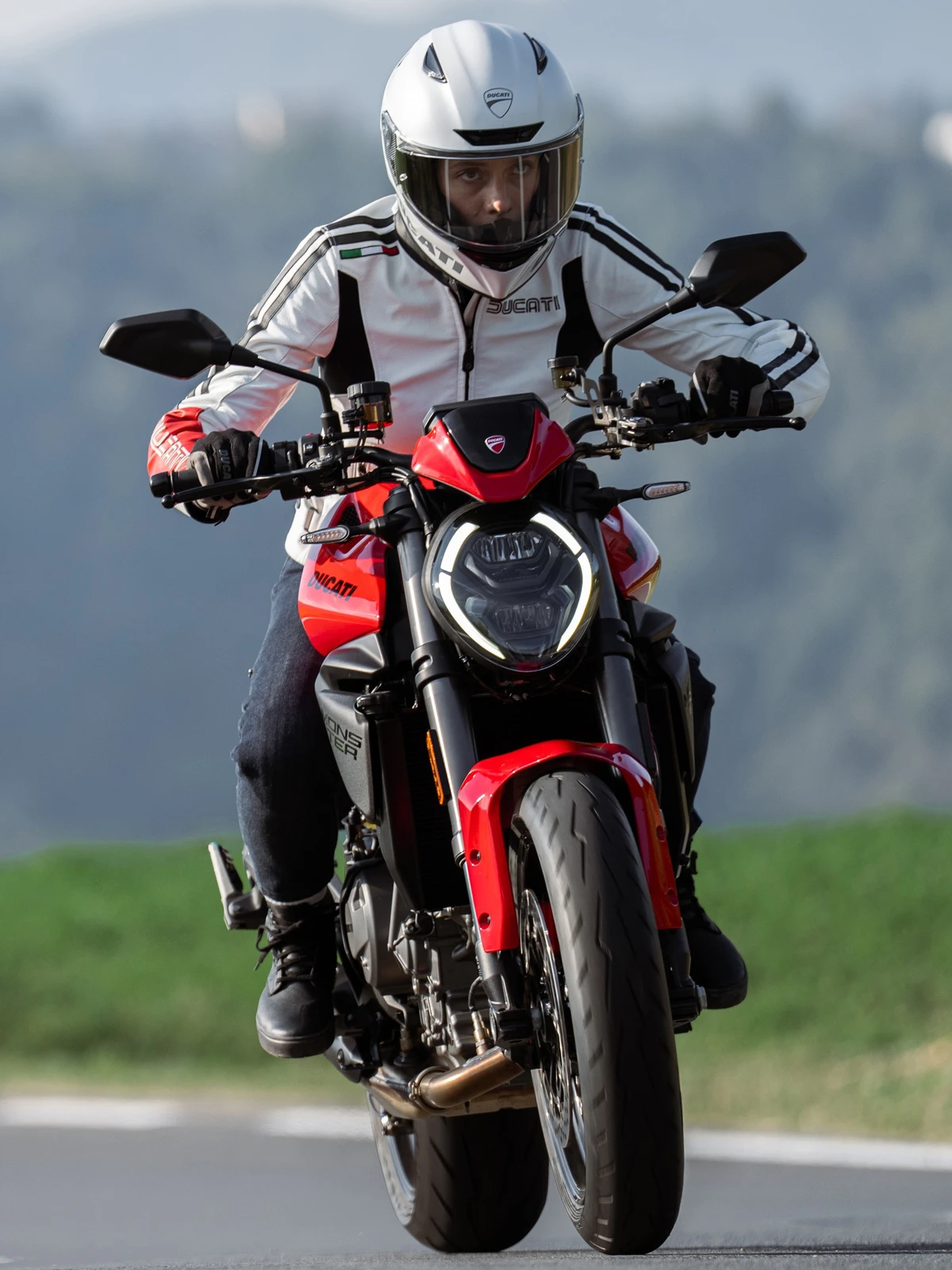 Ducati Monster 2026