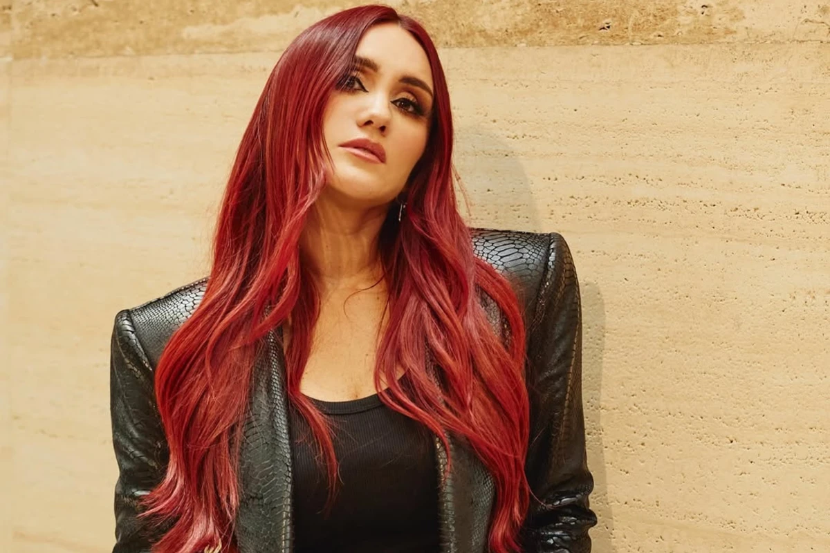 Dulce Maria anuncia que está grávida novamente