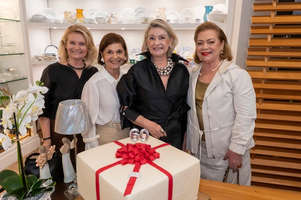 Solange Herkenhoff, Soeli Gama, Gracinha Nader e Helvia Abaurre