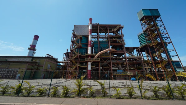 Desde o final de 2015, logo após o rompimento da barragem de Mariana, em Minas Gerais, que a Samarco não opera na plena capacidade. Objetivo é retornar até o final da década