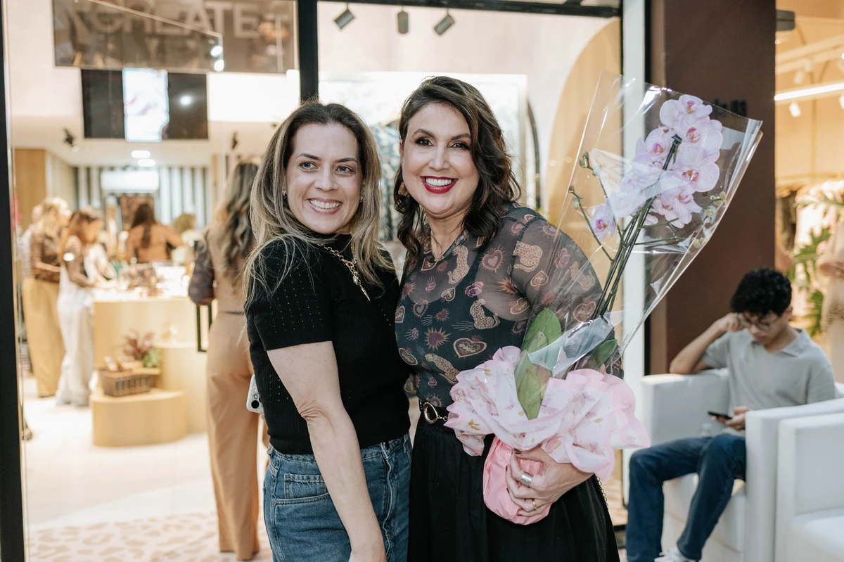 Gisela Rezende e Renata Rasseli