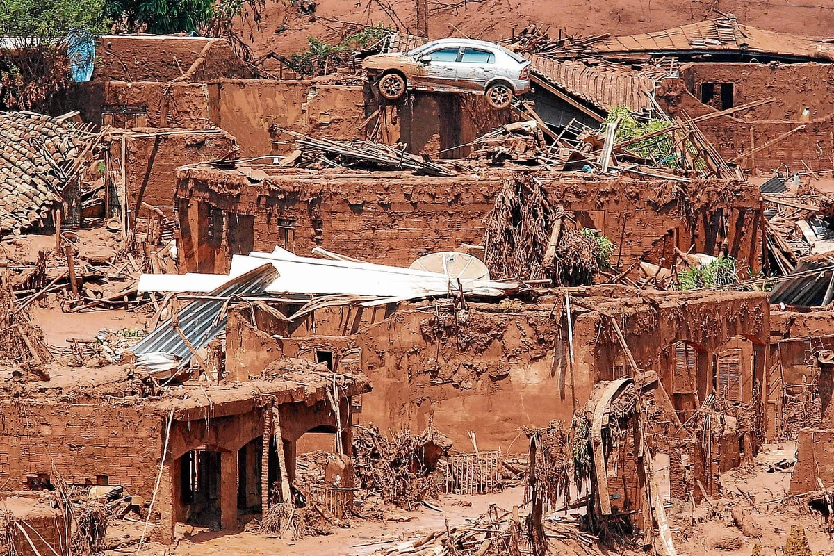  tragedia de mariana bento rodrigues apos ser atingido pelo tsunami de lama 2985247