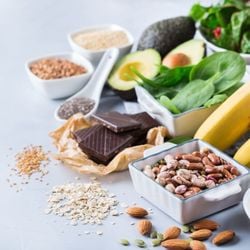 Nutricionista explica que pequenas mudanças na alimentação podem ter grande impacto no emocional