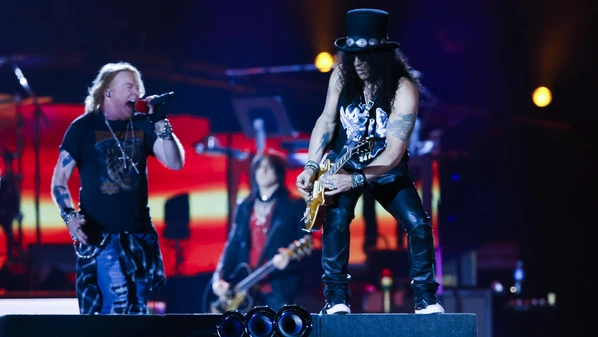 Tem alguém ansioso, aí? Na expectativa do evento do ano, fãs discutem quais músicas não podem faltar no setlist da banda