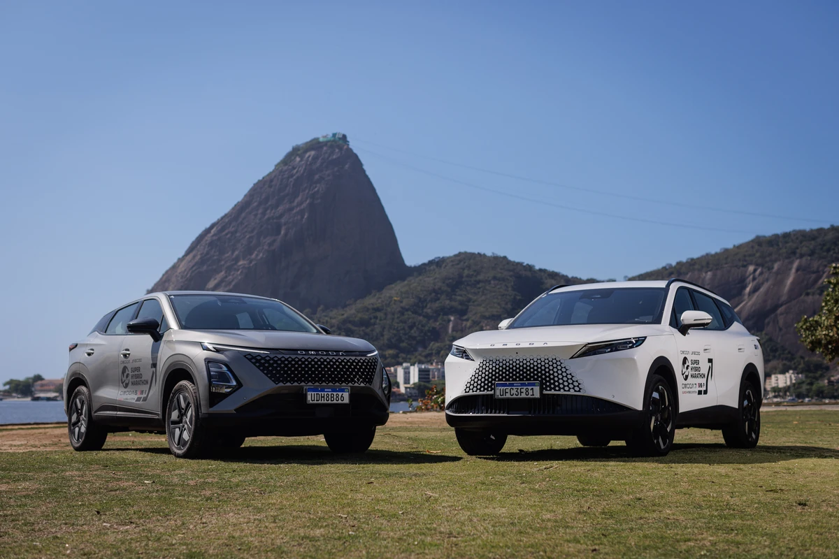 Omoda 5 e 7 híbridos