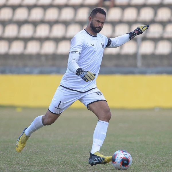 Goleiro Bruno Fernandes defendeu o Atlético Carioca, em 2023 — 