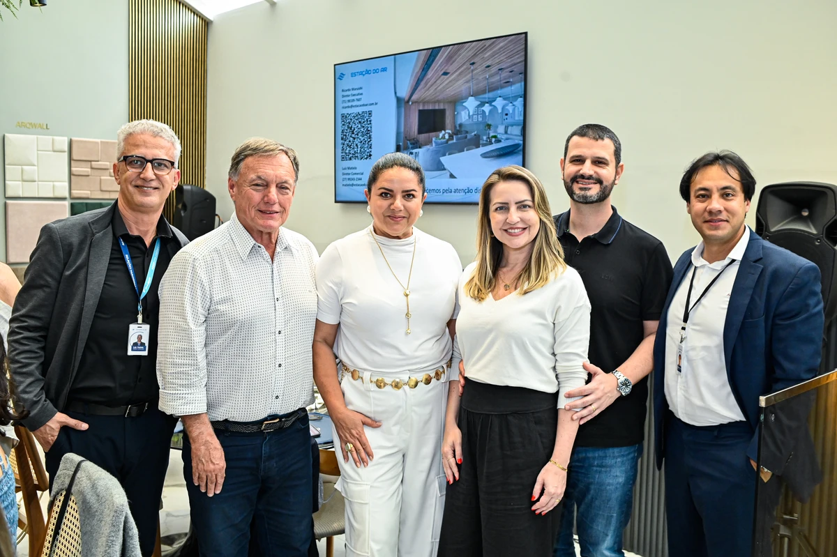 Luiz Matielo, Carlos, Lane Marianelli, Priscila Braun, Lucas Weber e Ricardo Maruishi