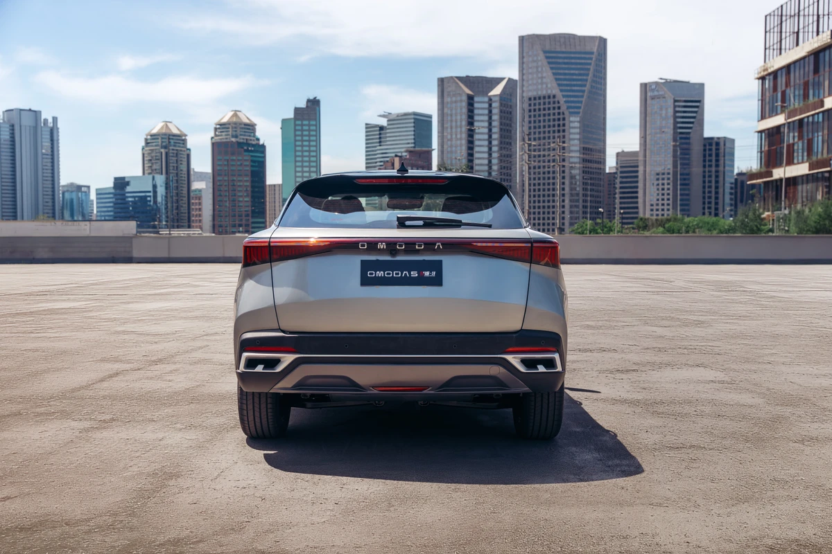 Veja como ficou o novo Omoda 5 HEV por Omoda & Jaecoo/Divulgação