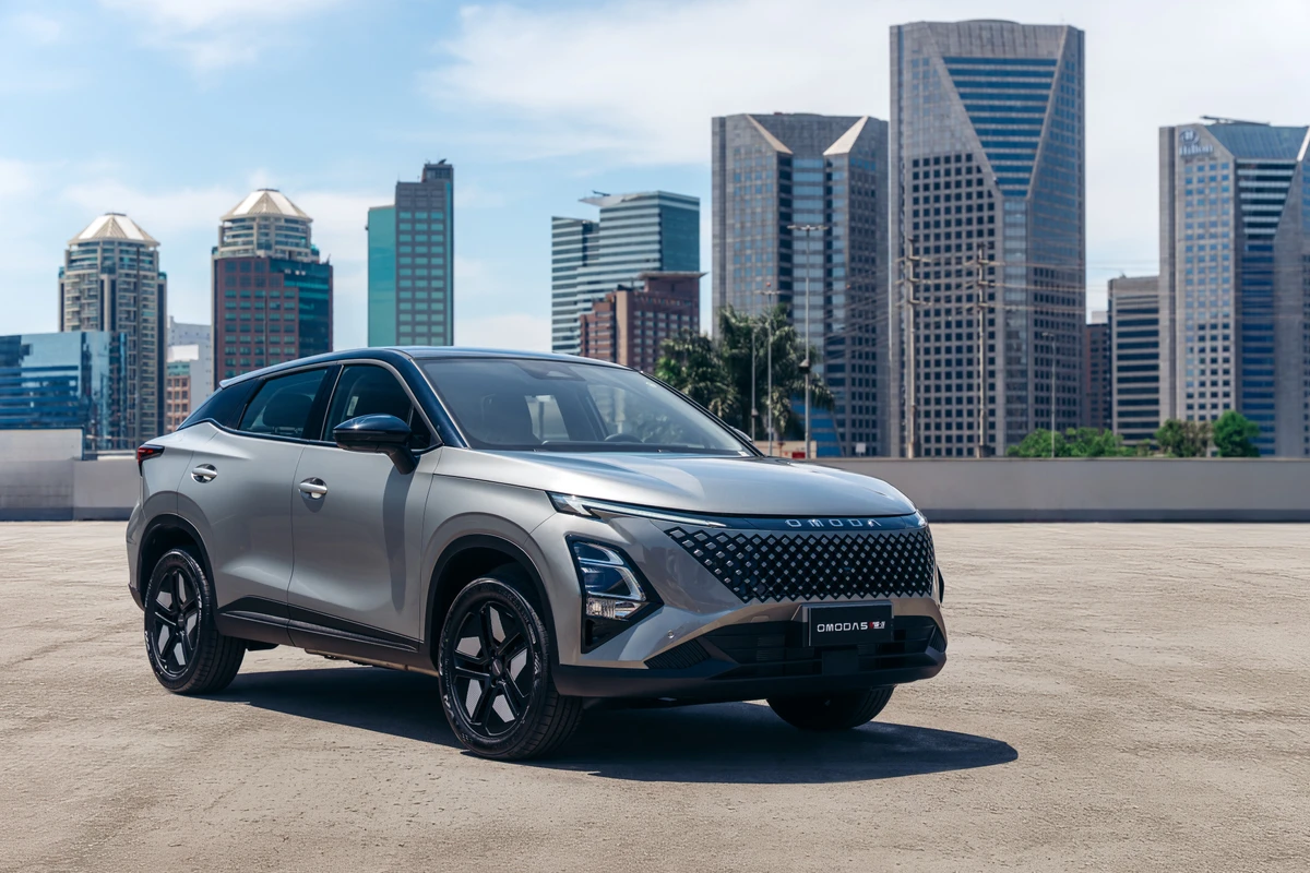 Veja como ficou o novo Omoda 5 HEV por Omoda & Jaecoo/Divulgação