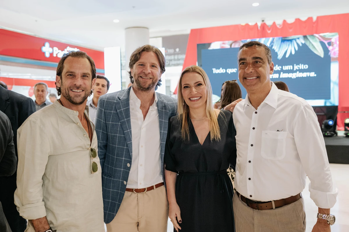 Roberto e Ricardo Civitta,  Eduarda Buaiz  e Claudio Rezende