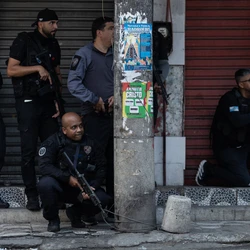 A ação é uma continuidade da Operação Contenção, a mais letal da história do país, com 121 mortos, no dia 28 de outubro, nos complexos da Penha e do Alemão