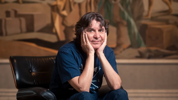 Músico, um dos maiores compositores da música popular brasileira, foi um dos fundadores do movimento que ficou conhecido como Clube da Esquina