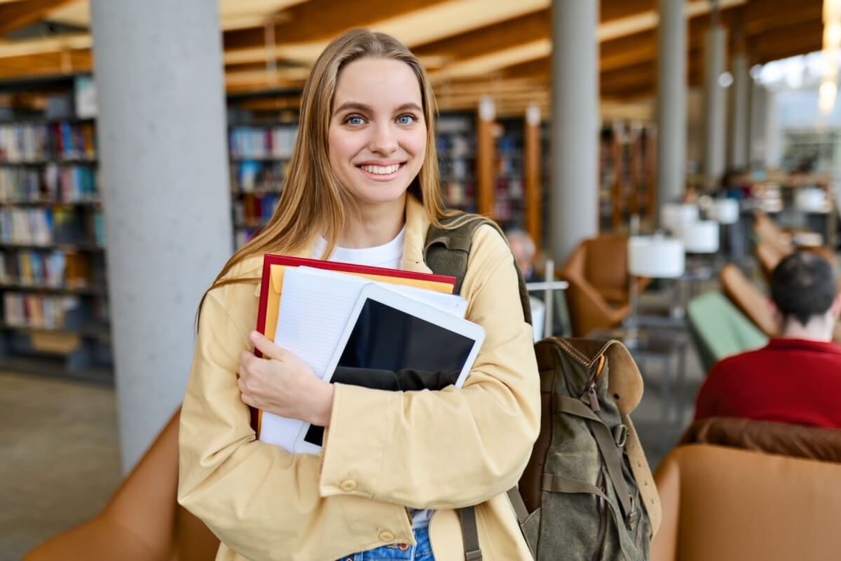 O equilíbrio é a chave para alcançar bons resultados no Enem (Imagem: insta_photos | Shutterstock)