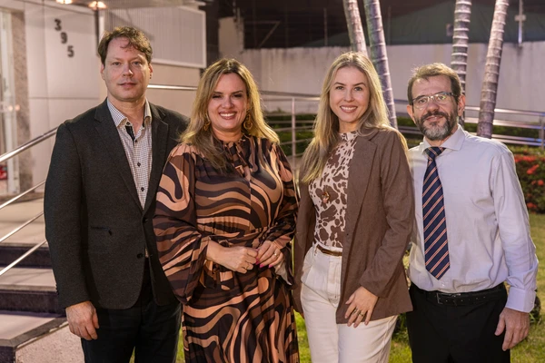 Leonardo Lessa, Natalia Arantes, Pollyana Teixeira e Fabricio Gaburro