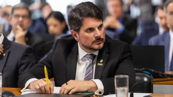 Titular da comissão, senador capixaba preparou uma lista com autoridades e criminosos para serem ouvidos durante investigação