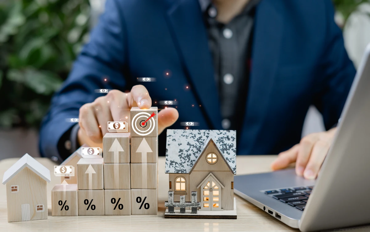 O Brasil, segundo recente reportagem da revista Exame, é o terceiro mercado no setor imobiliário que mais se valoriza no mundo.