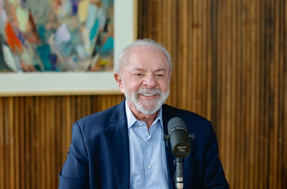 Presidente da República, Luiz Inácio Lula da Silva, durante entrevista