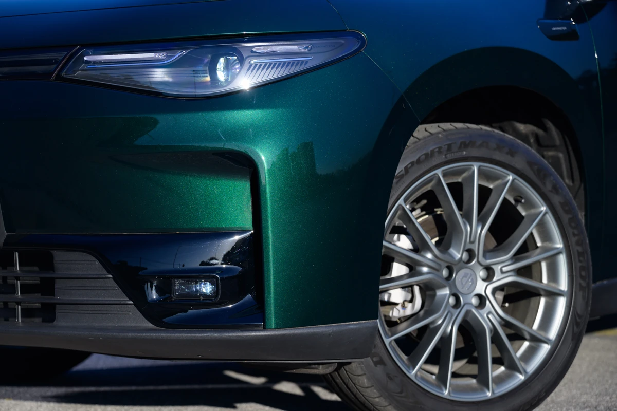 Rodas de liga leve de 20 polegadas por Leapmotor/Divulgação