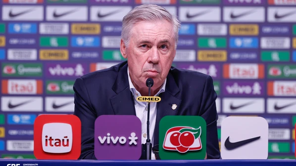 O atacante Rayan foi uma das novidades da lista de convocados divulgada nesta segunda-feira (16)