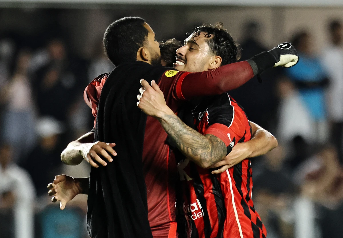Lucas Halter fez o gol único do Vitória, que venceu o Inter