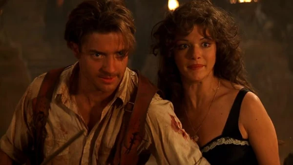 Brendan Fraser e Rachel Weisz em 'A Múmia'