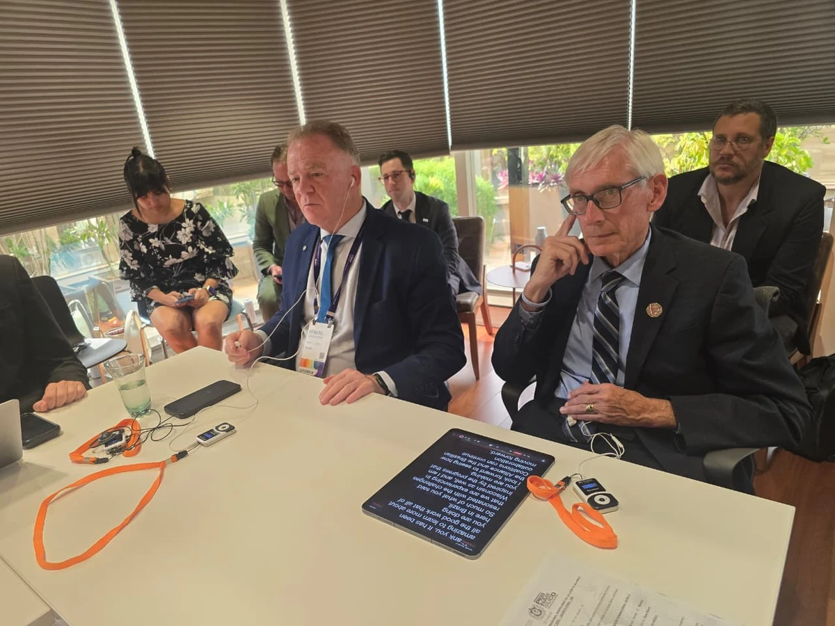 Governador Renato Casagrande em Fórum de Líderes Locais da COP30