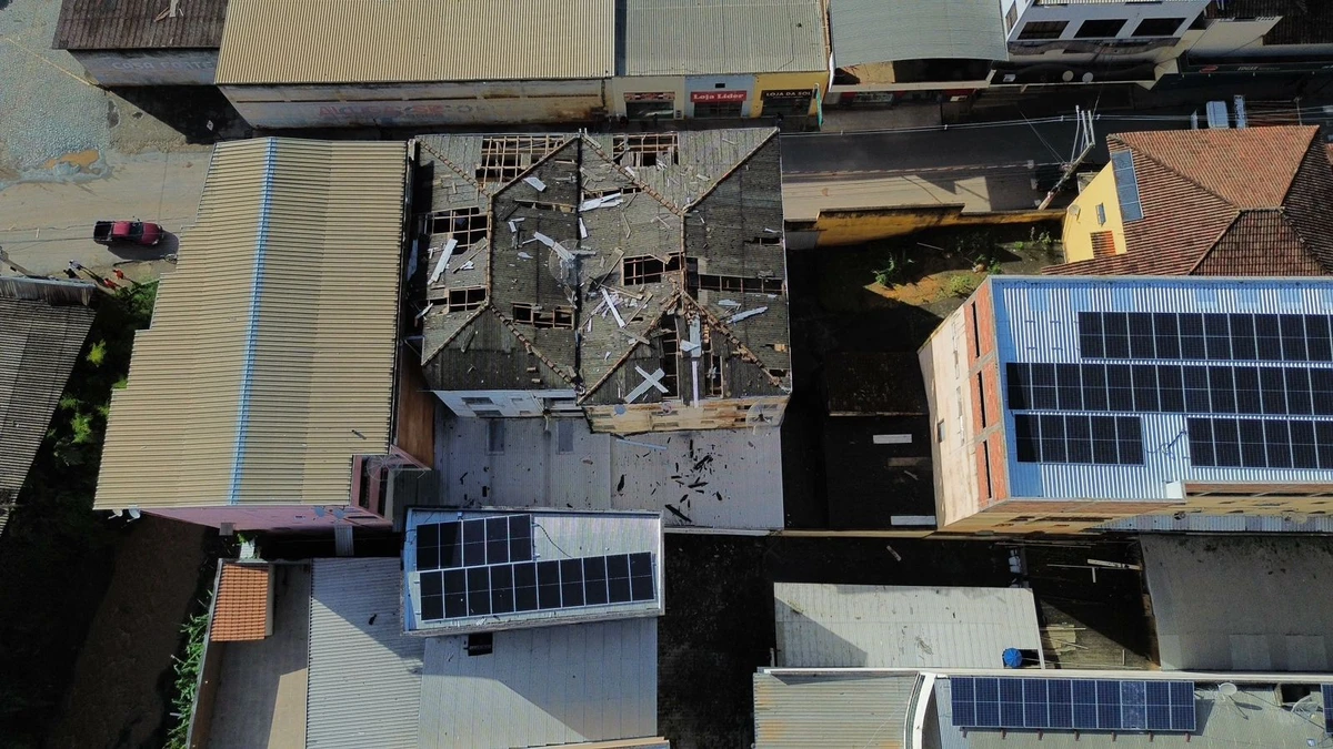 Prejuízo após temporal com granizo por Prefeitura de Muniz Freire 