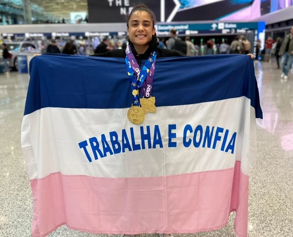 Thaís Loureira conquistou o título de campeã europeia na competição 'Roma Fall Open International IBJJF', realizada em Roma