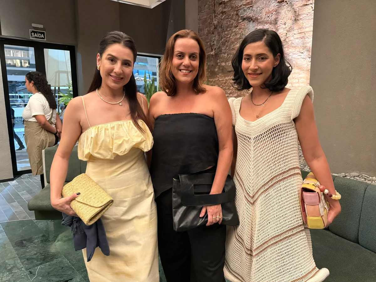 Ximene Vilar, Juliana Goulart e Samira Siman 