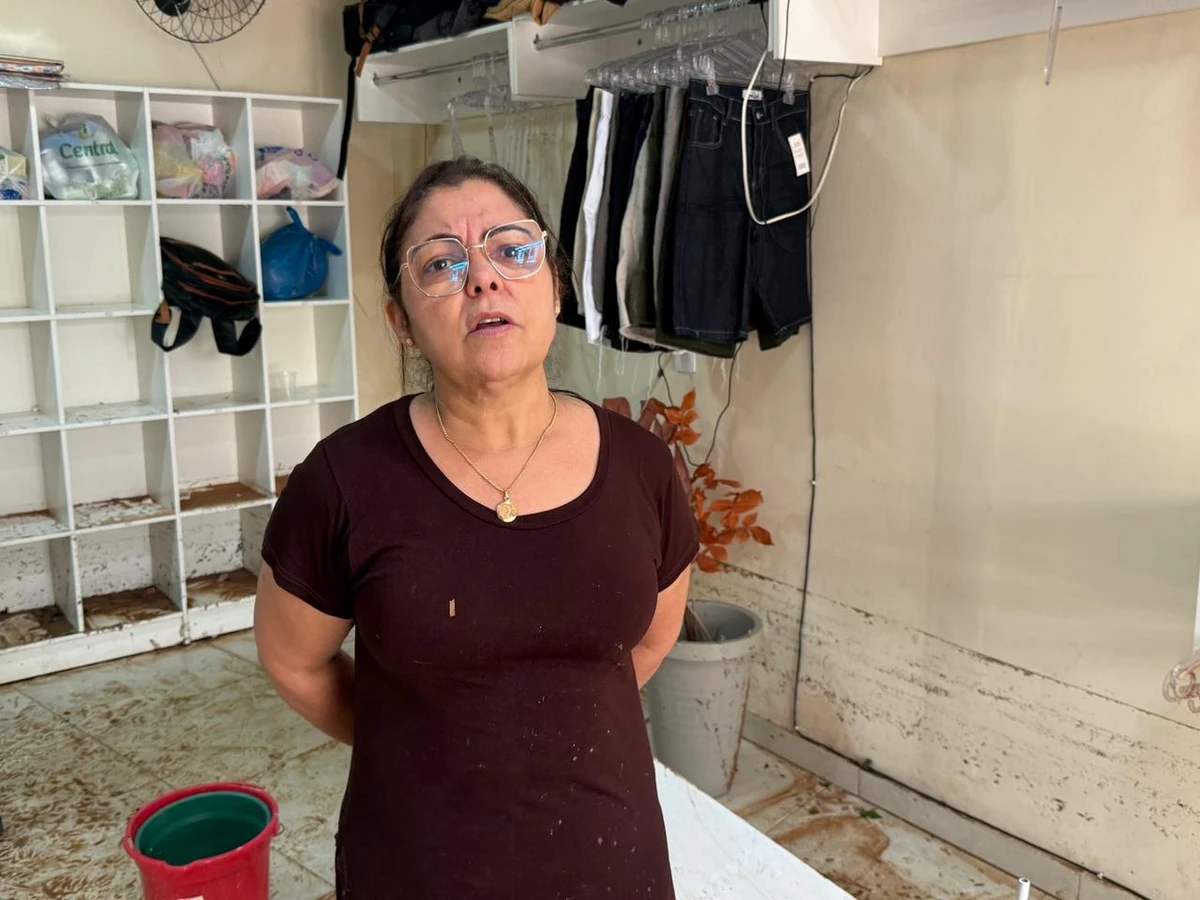 Zélia Maria da Cruz, dona de loja de roupas  por Isabelle Oliveira 