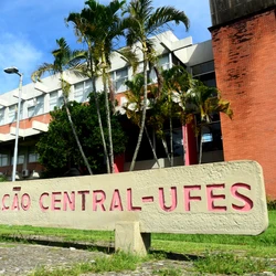 Oportunidades estão disponíveis nos campi de Vitória, Alegre e São Mateus