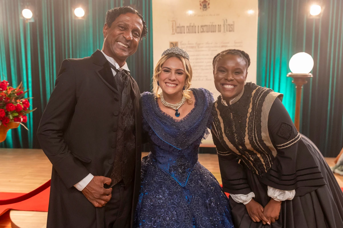 Com humor e crítica, especial Falas Negras é apresentado por Luis Miranda e Luellem de Castro