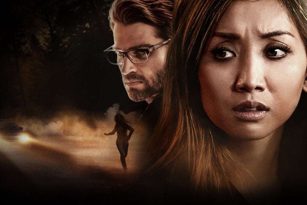 “Obsessão Secreta” acompanha Jennifer, uma mulher em recuperação que começa a desconfiar das pessoas mais próximas. (Imagem: Reprodução digital | Netflix)