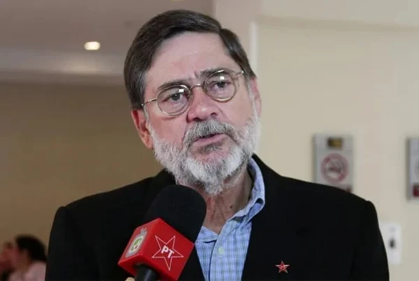 Paulo Frateschi, ex-deputado do PT, morre esfaqueado pelo filho