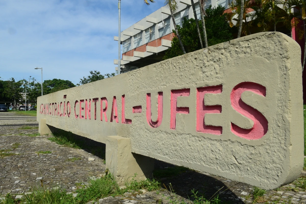 Ufes